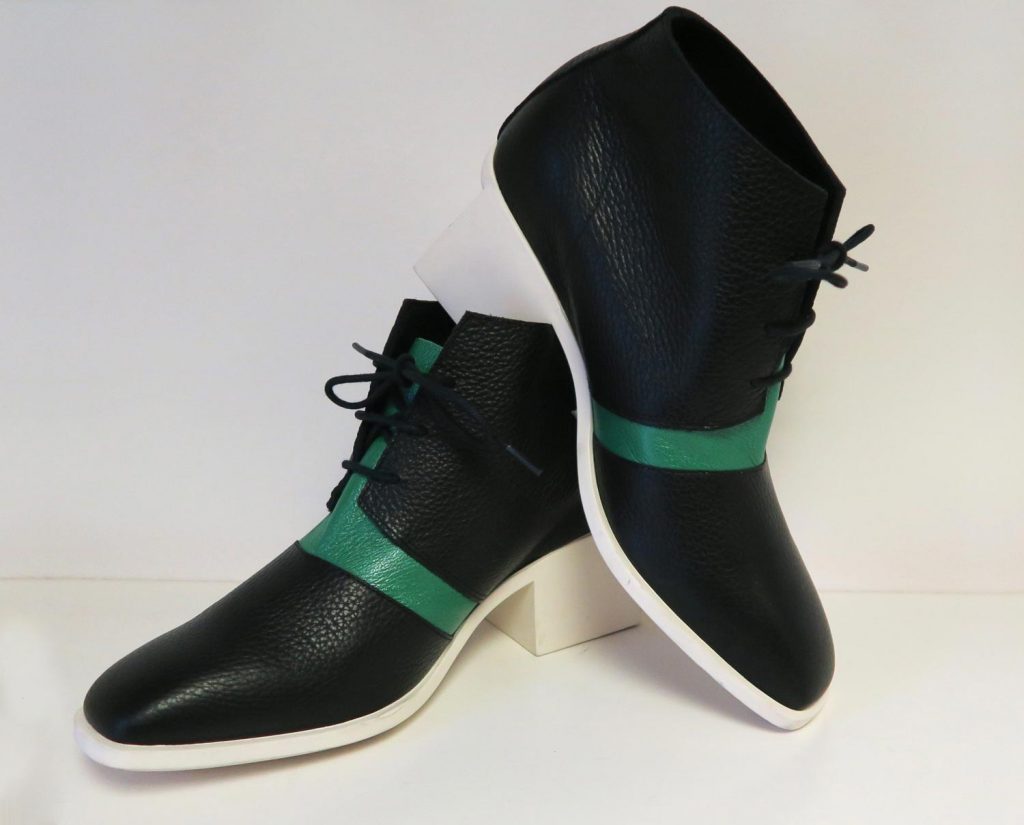 Boots-cuir-noir-vert-Arche-128