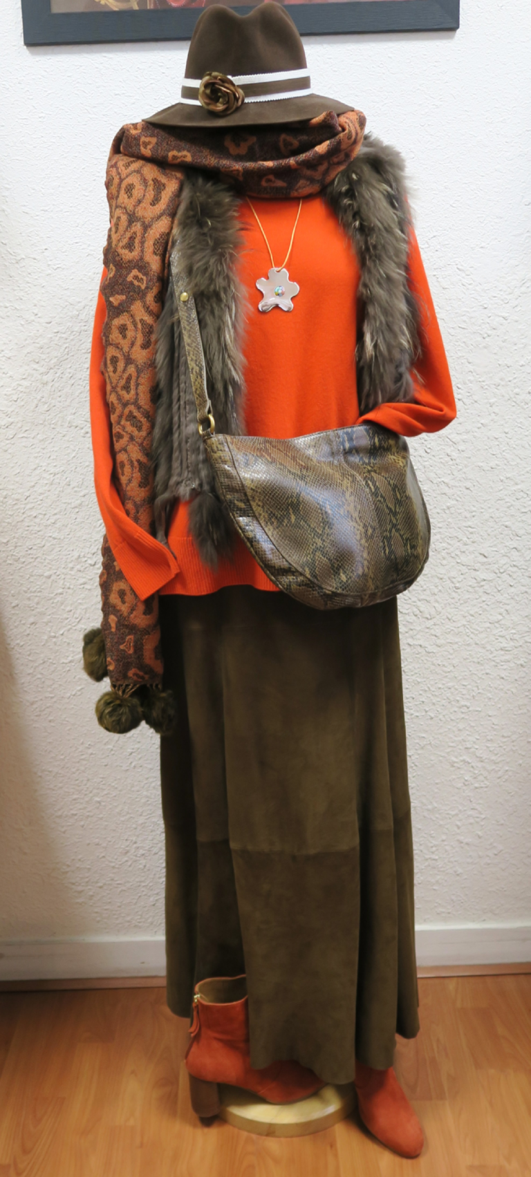 Jupe peau Massimo Dutti